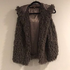 Fluffy Vest